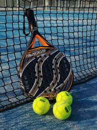 Padel racket